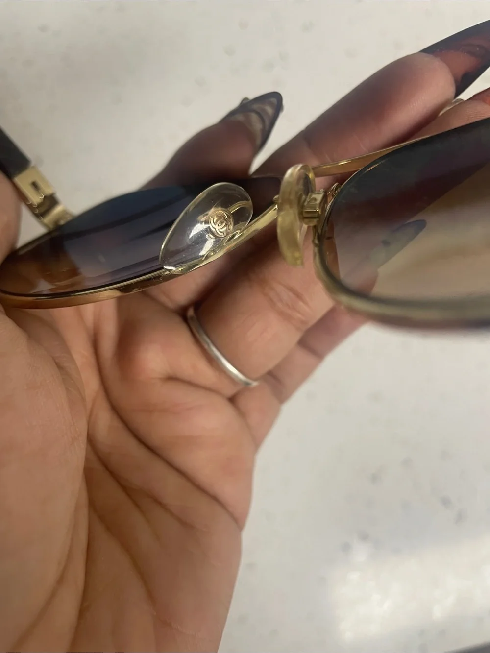 Chanel vintage Women's Aviator Sunglasses - Brown Gradient Lenses